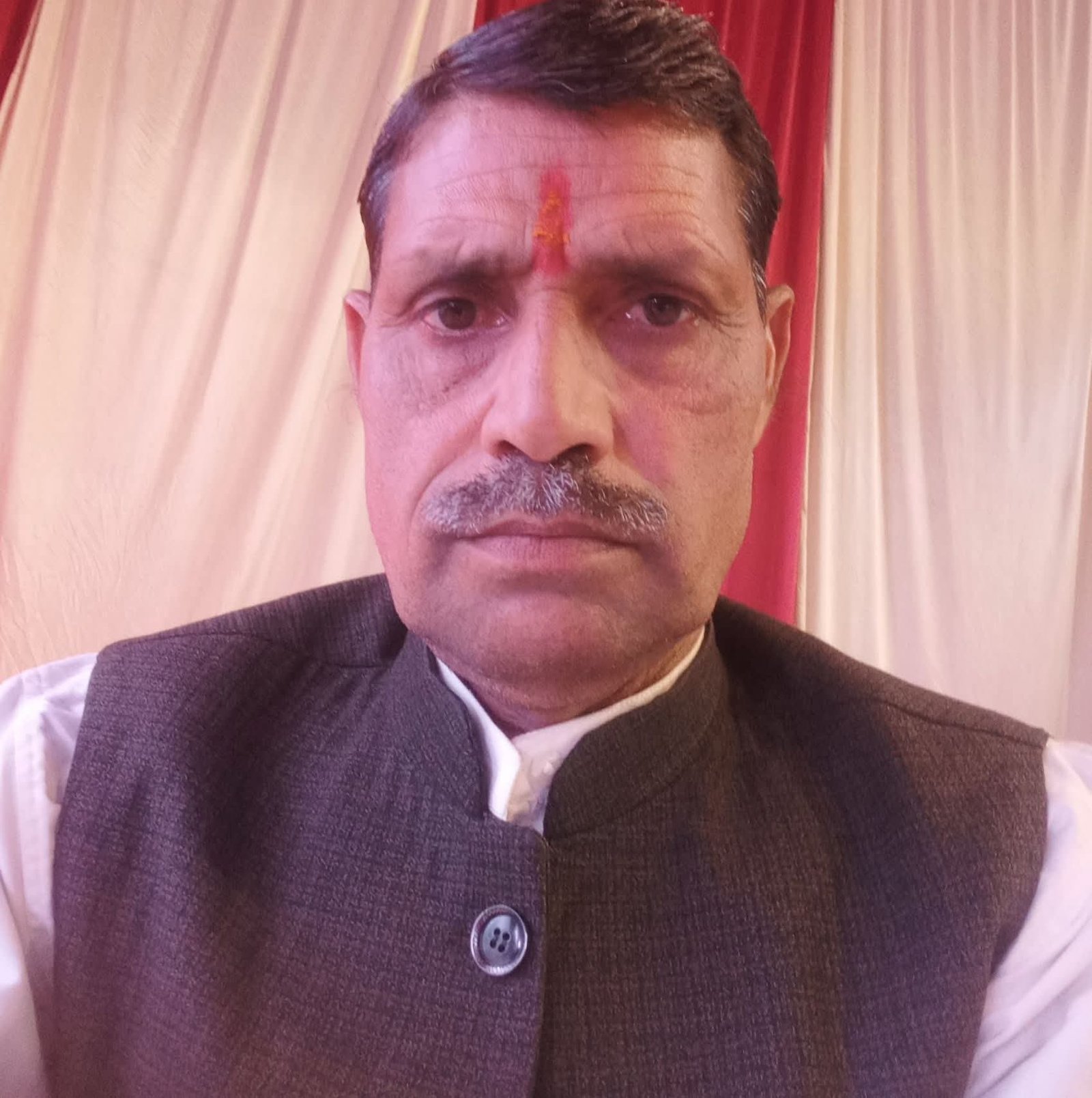 महेश प्रजापति (नेताजी)