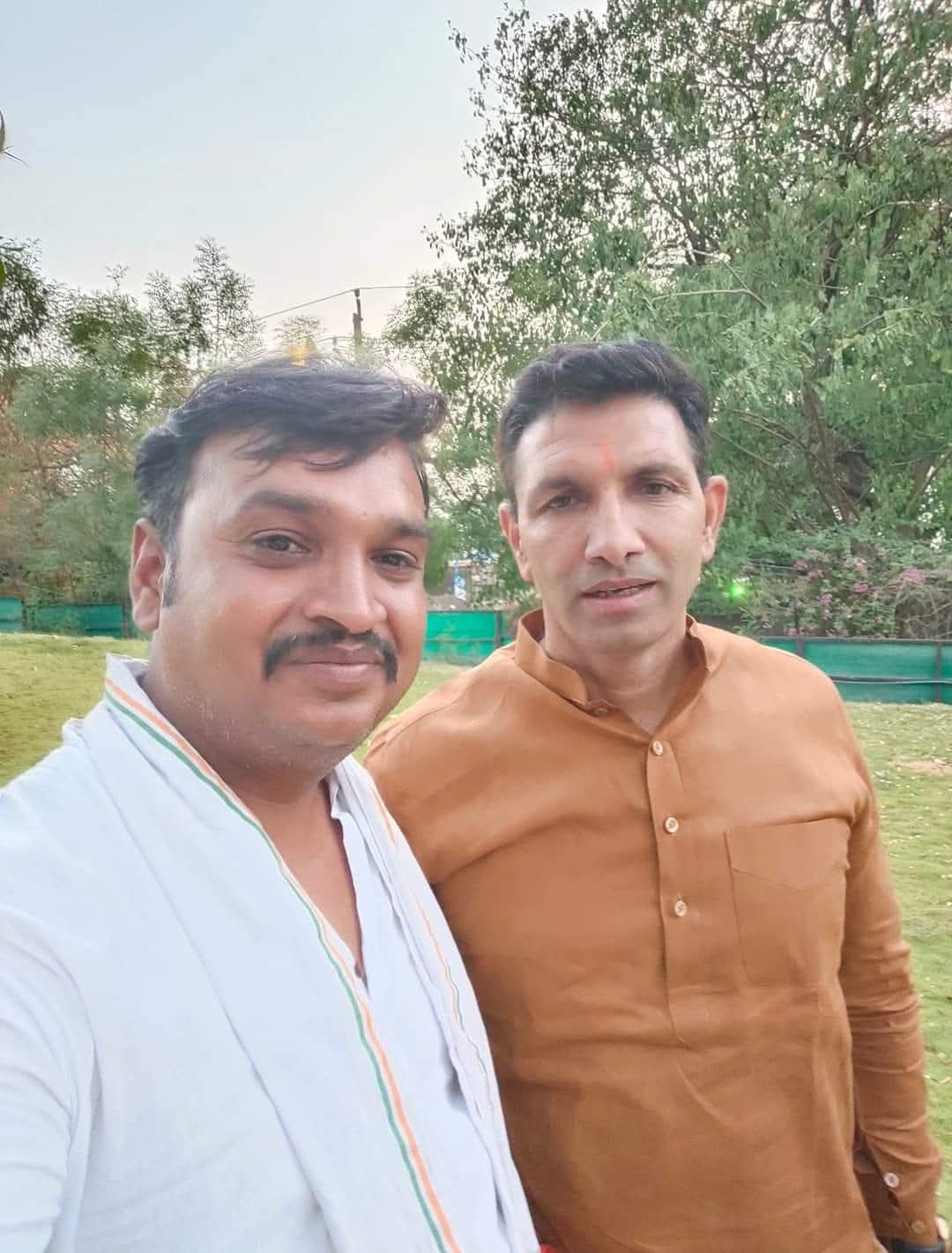 राजनीतिक गतिविधि sa2